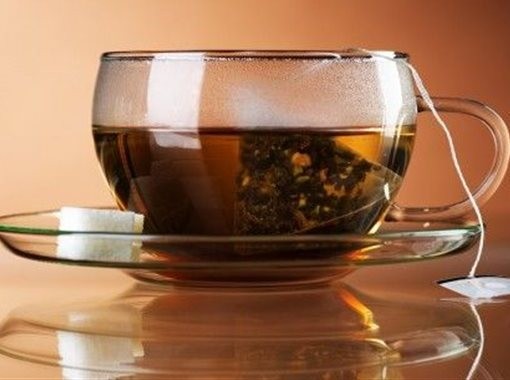 Μαύρο τσάι για τους μαύρους κύκλους