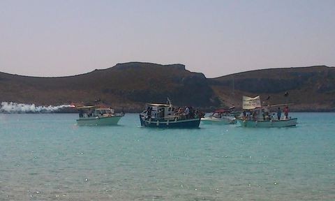 Διαμαρτυρία για να γλιτώσει την πώληση η Ελαφόνησος