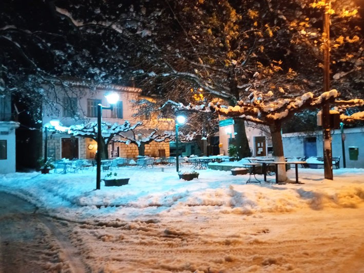 ΚΑΚΟΚΑΙΡΙΑ - ΔΗΜΟΣ ΔΙΡΦΥΩΝ - ΜΕΣΣΑΠΙΩΝ: Άνοιξαν οι δρόμοι προς χωριά