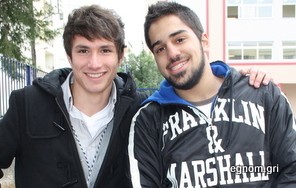 Είμαστε δίπλα σας παιδιά!