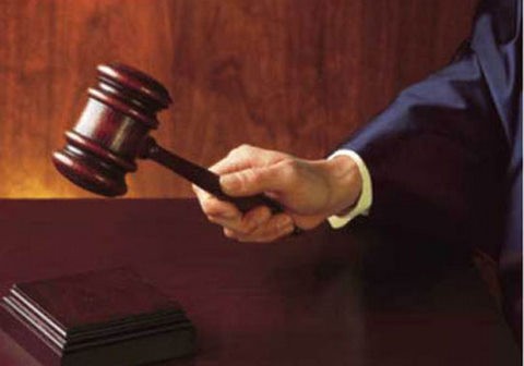 ΕΑΒ: Δικαστική απόφαση παγώνει τις μειώσεις στις αποδοχές