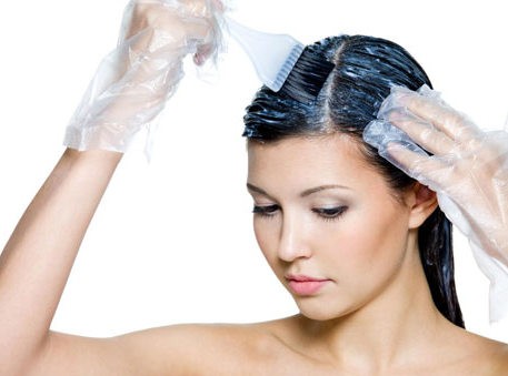 Πως να βγάλεις τη βαφή από την επιδερμίδα σου