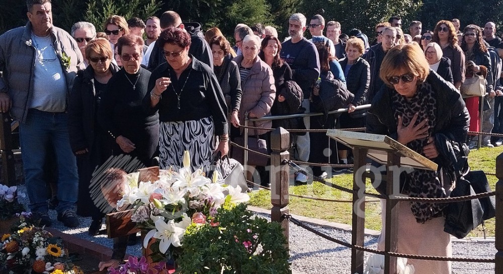 Ευβοιώτες προσκύνησαν τον τάφο του Αγίου Παϊσίου