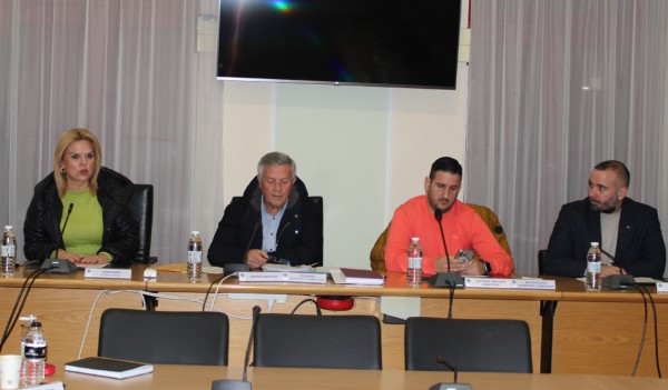 ΔΗΜΟΤΙΚΟ ΣΥΜΒΟΥΛΙΟ ΧΑΛΚΙΔΑΣ: Συμβιβασμός για το ψήφισμα των Τεμπών