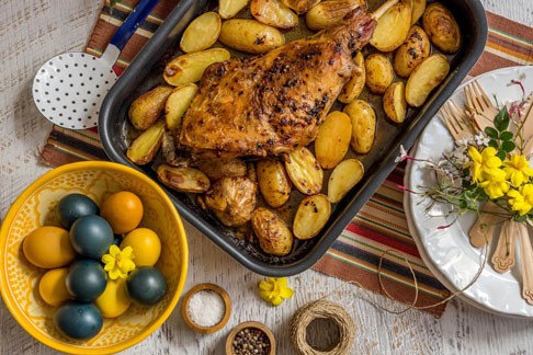 Αρνί στον φούρνο με πατάτες