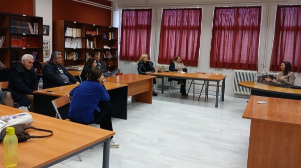 ΛΥΚΕΙΟ ΔΡΟΣΙΑΣ: Σεμινάριο για την ανθεκτικότητα των εκπαιδευτικών σε καταστάσεις κρίσης
