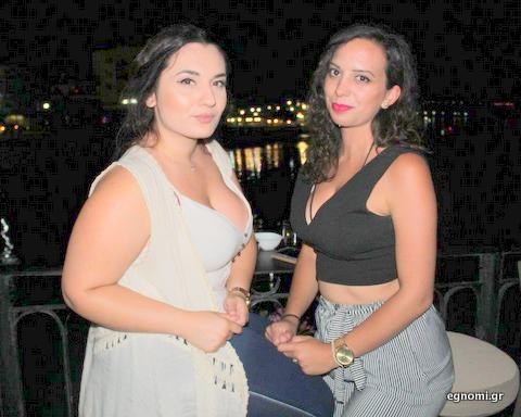 Μηδενίζει τις αποστάσεις