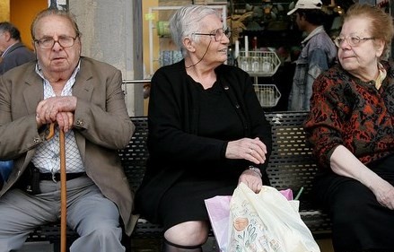 Αυτοί είναι οι συνταξιούχοι που χάνουν οριστικά το ΕΚΑΣ