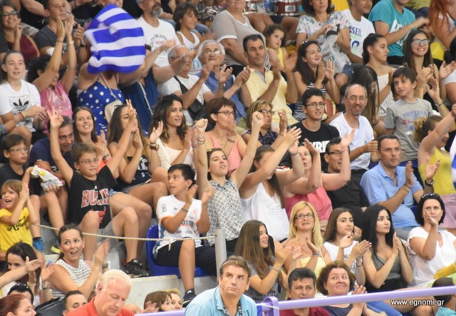 ΕΛΛΑΔΑ - ΜΕΓ. ΒΡΕΤΑΝΙΑ 82-61: Προκρίθηκε στους 8 με σούπερ κόσμο στο πλευρό της