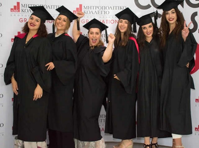 Εννιά υποτροφίες από την Περιφέρεια Στερεάς Ελλάδας για ιδιωτικά ΙΕΚ και Κολλέγια Σπουδών