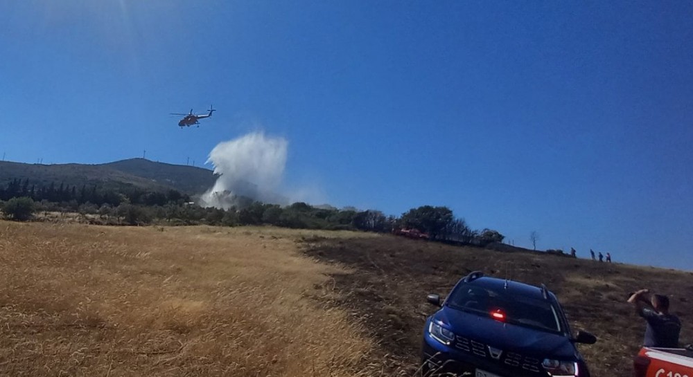 Φωτιά στο Παραδείσι Καρυστίας