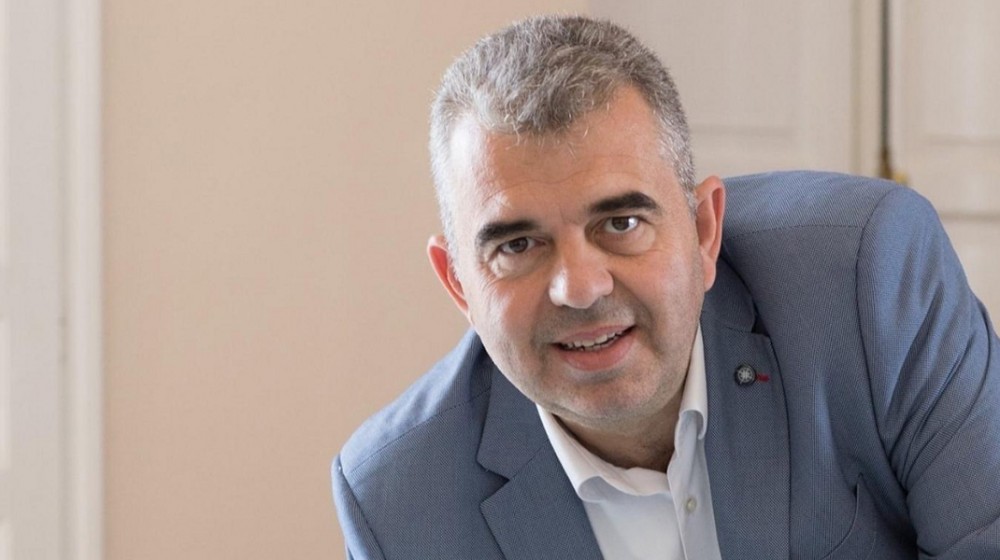 ΔΗΜΟΣ ΚΑΡΥΣΤΟΥ: Ο Ραβιόλος κλείνει τα σχολεία Πρωτοβάθμιας Εκπαίδευσης για δύο μέρες λόγω καύσωνα