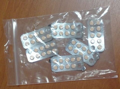 Κυκλοφορούσε στη Χαλκίδα με 120 ναρκωτικά χάπια στις τσέπες