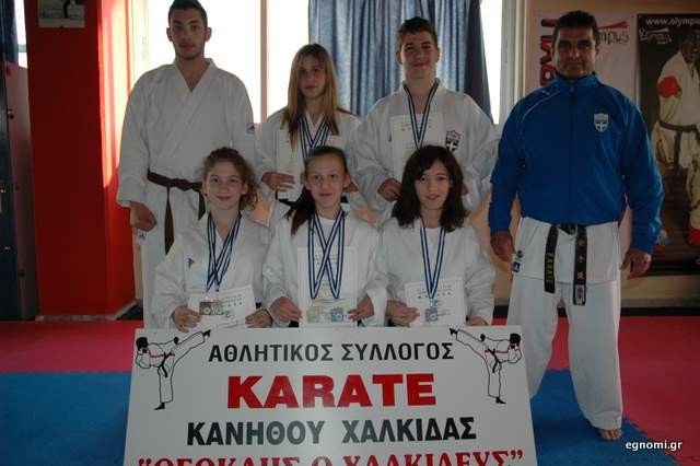 10 μετάλλια χωρίς προπονητή