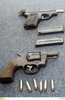 Σύλληψη πιστολέρο στον Αγιο Αιδηψού