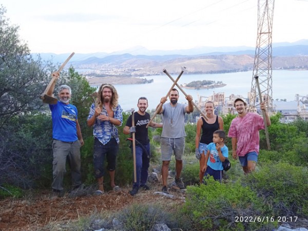 Ενα αρχαίο μονοπάτι στην Αυλίδα που σε οδηγεί σε μία απίστευτη θέα!