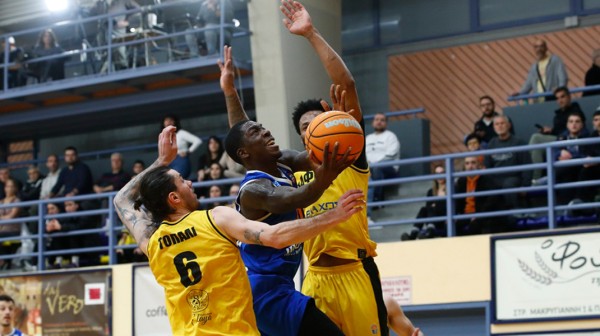 ΔΑΦΝΗ-ΑΓΕΧ 72-94: Περίπατος στην Αθήνα με κορυφαίο τον Μπράιαντ!