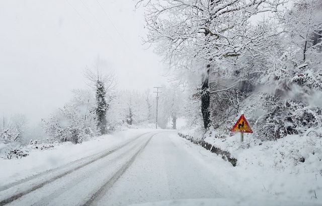 Επιστρέφει η κακοκαιρία με βροχές, καταιγίδες και χιονοπτώσεις