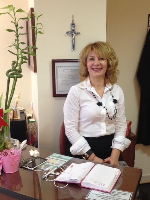 RENATA: Ηρθε από την Κηφισιά στη Χαλκίδα γεμάτη προσφορές