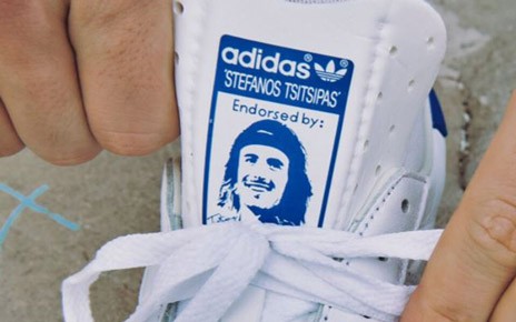 Ο Στέφανος Τσιτσιπάς απέκτησε παπούτσια