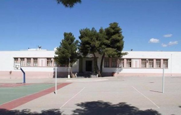 ΑΡΤΑΚΗ: Τρεις μέρες αργότερα θα επιστρέψουν στα θρανία οι μαθητές του 1ου Δημοτικού Σχολείου - Κλειστό το Σχολείο από Δευτέρα μέχρι Τετάρτη