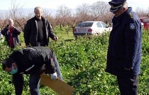 26χρονος βρέθηκε σφαγμένος σε χωράφι