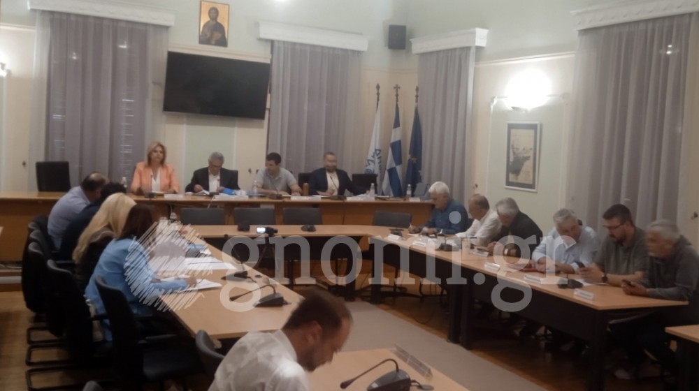 ΣΥΝΕΔΡΙΑΣΗ ΛΟΓΟΔΟΣΙΑΣ ΔΗΜΟΣ ΧΑΛΚΙΔΕΩΝ: Σούρτα - φέρτα και ουσία μηδέν
