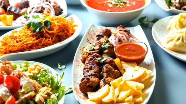 ΤΑΒΕΡΝΕΣ - ΨΗΤΟΠΩΛΕΙΑ: Στέκια για κάθε γούστο στην Χαλκίδα και πέριξ