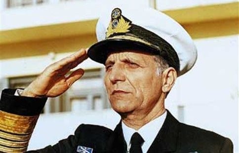 Ο ναύαρχος Χρήστος Λυμπέρης μιλάει στη Θήβα