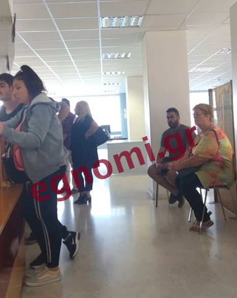 ΔΟΥ ΧΑΛΚΙΔΑΣ: Ουρές για τη ρύθμιση των 120 δόσεων