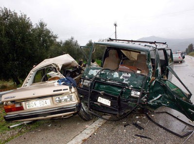 Τρελό τροχαίο στη Ληλαντίων