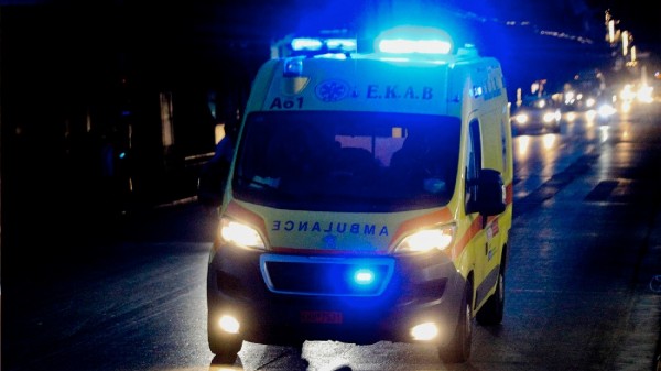 ΣΤΡΟΠΩΝΕΣ ΕΥΒΟΙΑ: Έπεσε νεκρός στο γλέντι για τη βάπτιση της εγγονής του