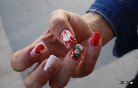 Χριστουγεννιάτικη πρόταση για μανικιούρ