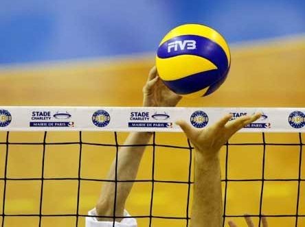 ΒΟΛΕΪ: Συνελήφθησαν παράγοντες αθλητικού συλλόγου για εκβίαση αθλητή τους