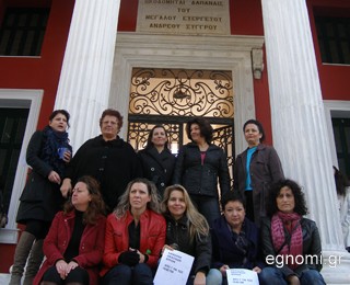 Στη 48ωρη και οι δικαστικοί υπάλληλοι