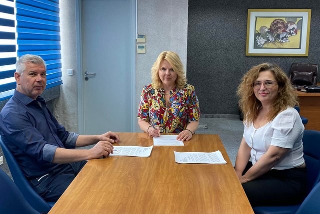 ΔΗΜΟΣ ΧΑΛΚΙΔΕΩΝ: Έξι νέα απορριμματοφόρα στο στόλο οχημάτων