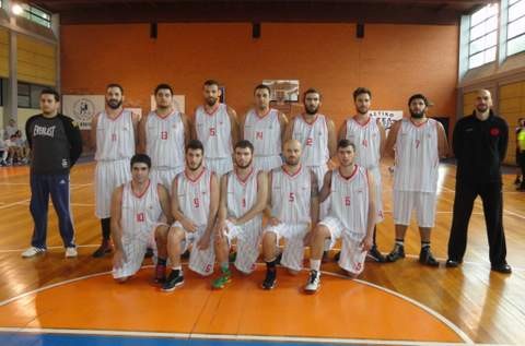 Νίκη...θρίλερ με νεύρα και λάθη