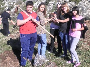 Δενδροφυτεύσεις στο Ληλάντιο