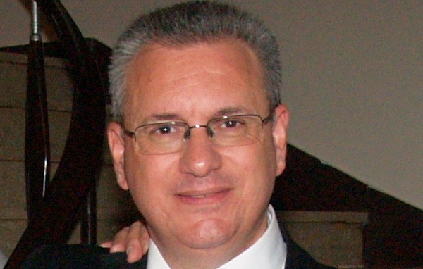 O Mαρκόπουλος ξαναχτυπά