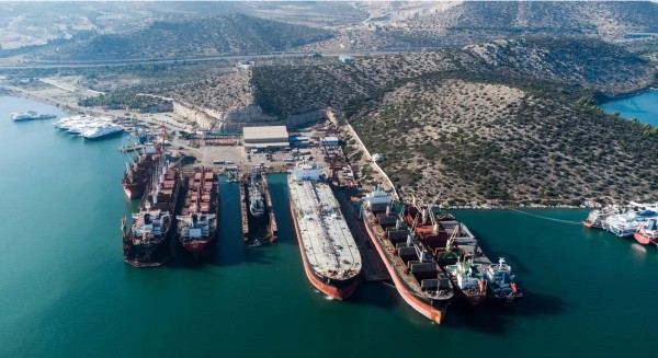 ΕΥΒΟΙΑ: Νέο εργατικό ατύχημα στα Ναυπηγεία Χαλκίδας - Το τέταρτο μέσα σε 5 μέρες