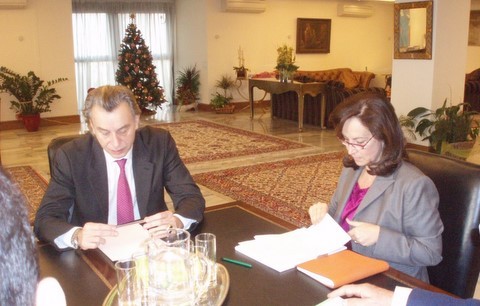 Συνάντηση Περγαντά με την υπουργό Παιδείας