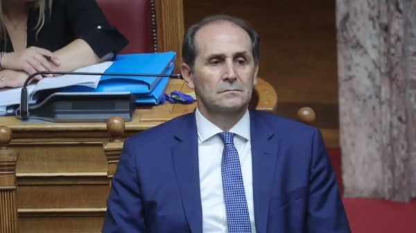 Βεσυρόπουλος: Το Σάββατο η κηδεία του στην Αλεξάνδρεια Ημαθίας - Θα παραστεί ο Κυριάκος Μητσοτάκης