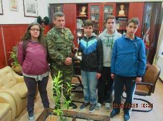 Μαθητές του 4ου Γυμνασίου Χαλκίδας στη Σχολή Πεζικού και στο εργοστάσιο της Κόκα –Κόλα