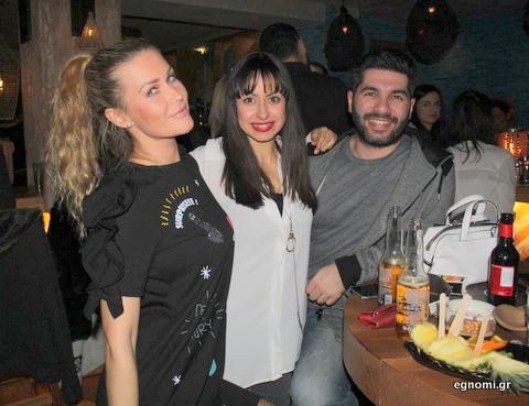 Για χατίρι τους και μόνο