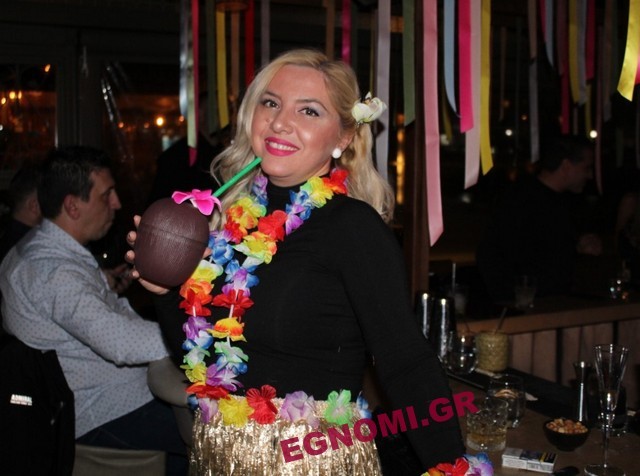 Έφερε τη Χαβάη στη Χαλκίδα!