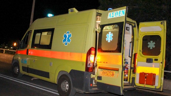 ΠΕΥΚΙ ΕΥΒΟΙΑΣ: Τραυματίστηκε σοβαρά 19χρονη σε τροχαίο