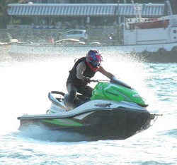 Τζετ-σκι ξανά στον Ευβοϊκό το Φθινόπωρο