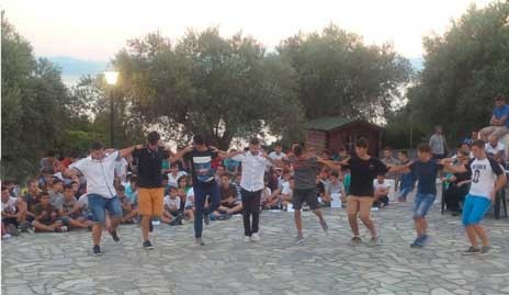 ΡΟΒΙΕΣ: Πρώτη γιορτή λήξης στις κατασκηνώσεις της Μητρόπολης