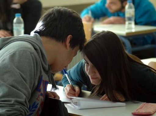 Αντιγραφή στις πανελλήνιες εξετάσεις