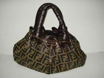 Θρασύτατη κλοπή σε κατάστημα στη Χαλκίδα